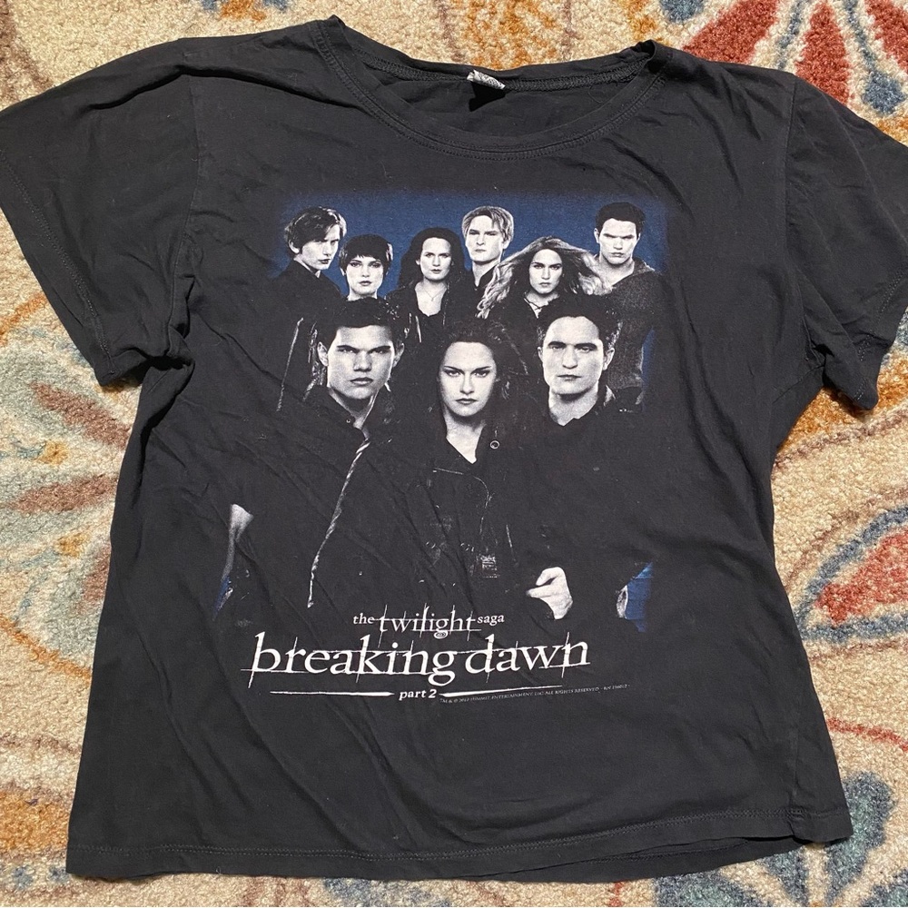 Twilight Breaking Dawn Part 2 Official Merch Shirt
